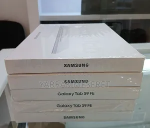 Photo - New Samsung Galaxy Tab S9 FE 128 GB Black