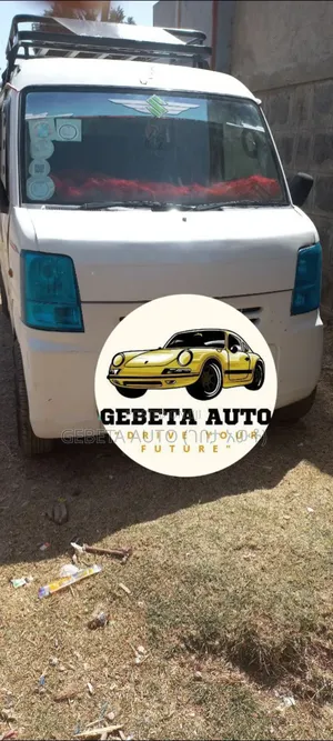 Suzuki Every Wagon 2012 White