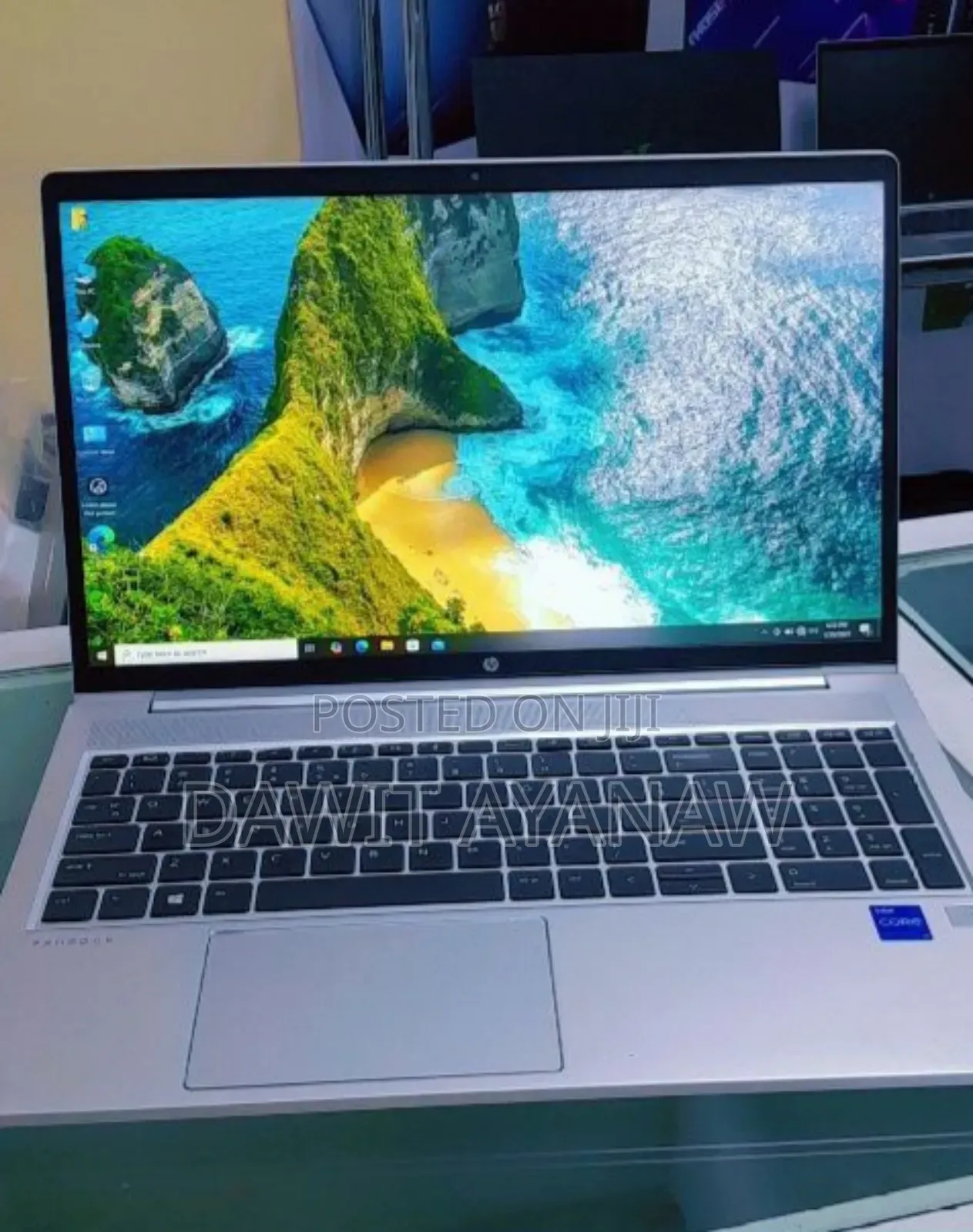 New Laptop HP 8GB Intel Core I7 SSD 512GB