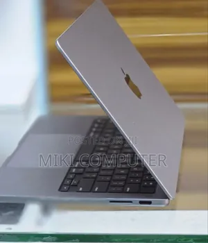 New Laptop Apple MacBook Pro 2023 M3 Pro 14-Inch 16GB Intel SSD 512GB