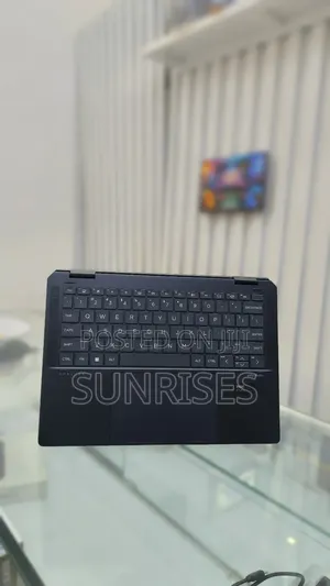 New Laptop HP Spectre 14 16GB Intel Core Ultra 7 SSD 1T