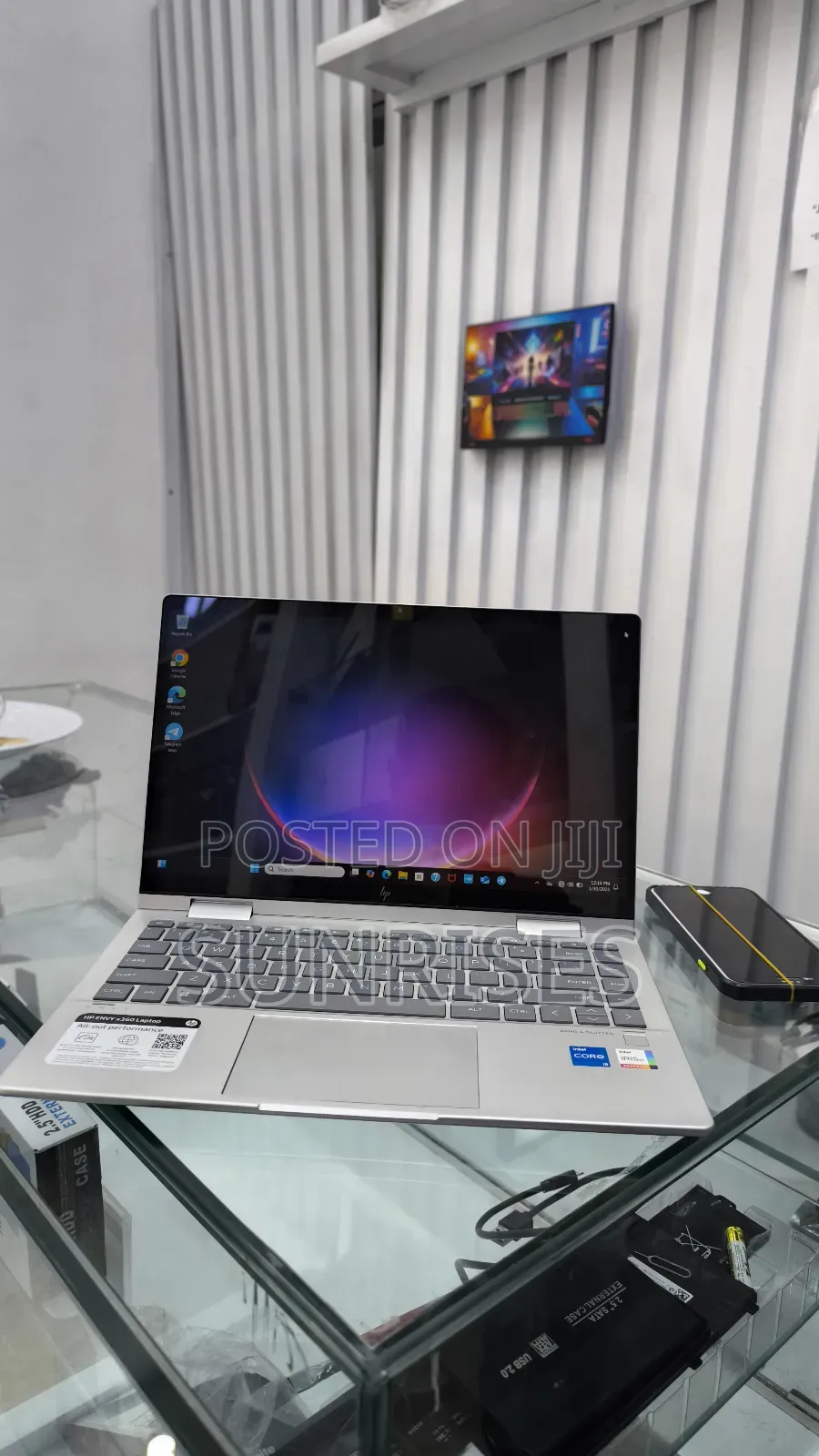 New Laptop HP Envy X360 8GB Intel Core I5 SSD 512GB