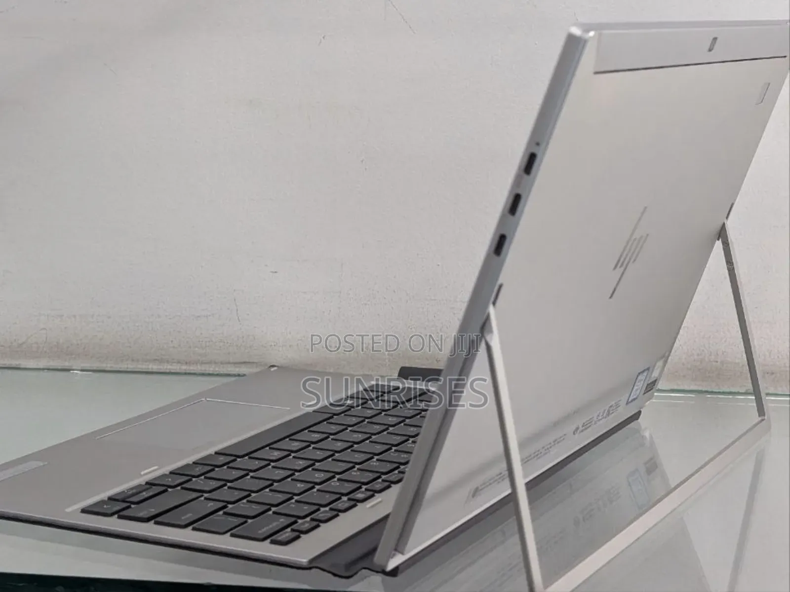 New Laptop HP Elite X2 1012 8GB Intel Core I5 SSD 256GB