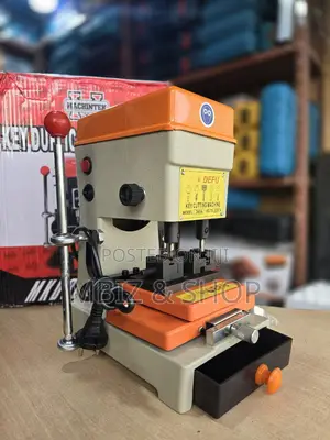 Key Duplicator Machine