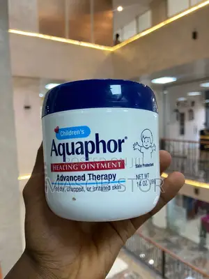 Photo - Aquaphor Baby Healing Ointment የልጆች ቆዳ የሚሆን ቫዝሊን
