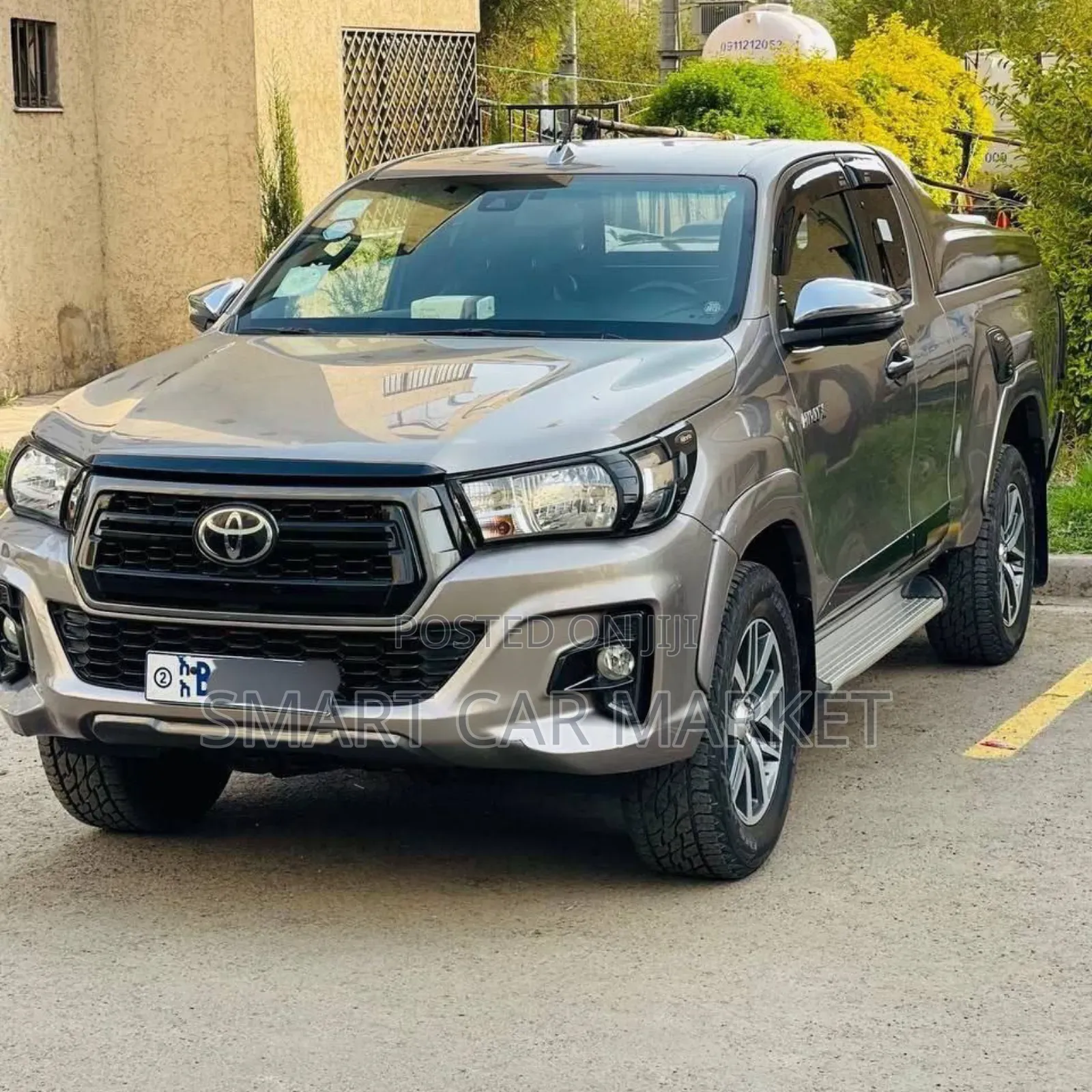 Toyota Hilux 2020 Gray