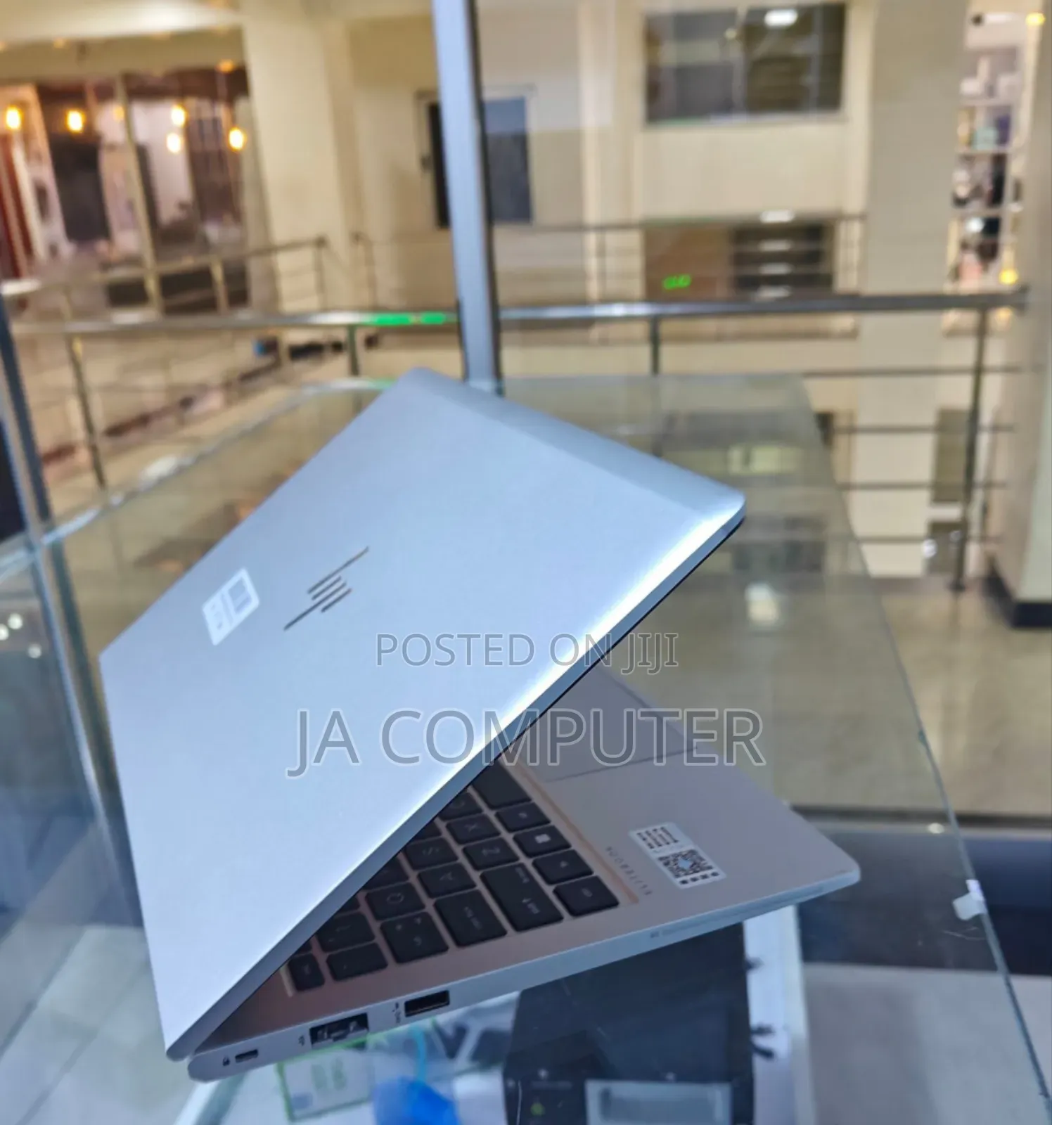 New Laptop HP EliteBook 845 G10 32GB Intel Core I5 SSD 1T