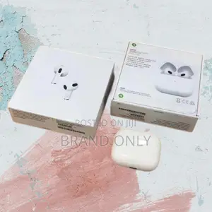 Photo - Airpod Pro 3rd Generation Trusted With Clear Vocals