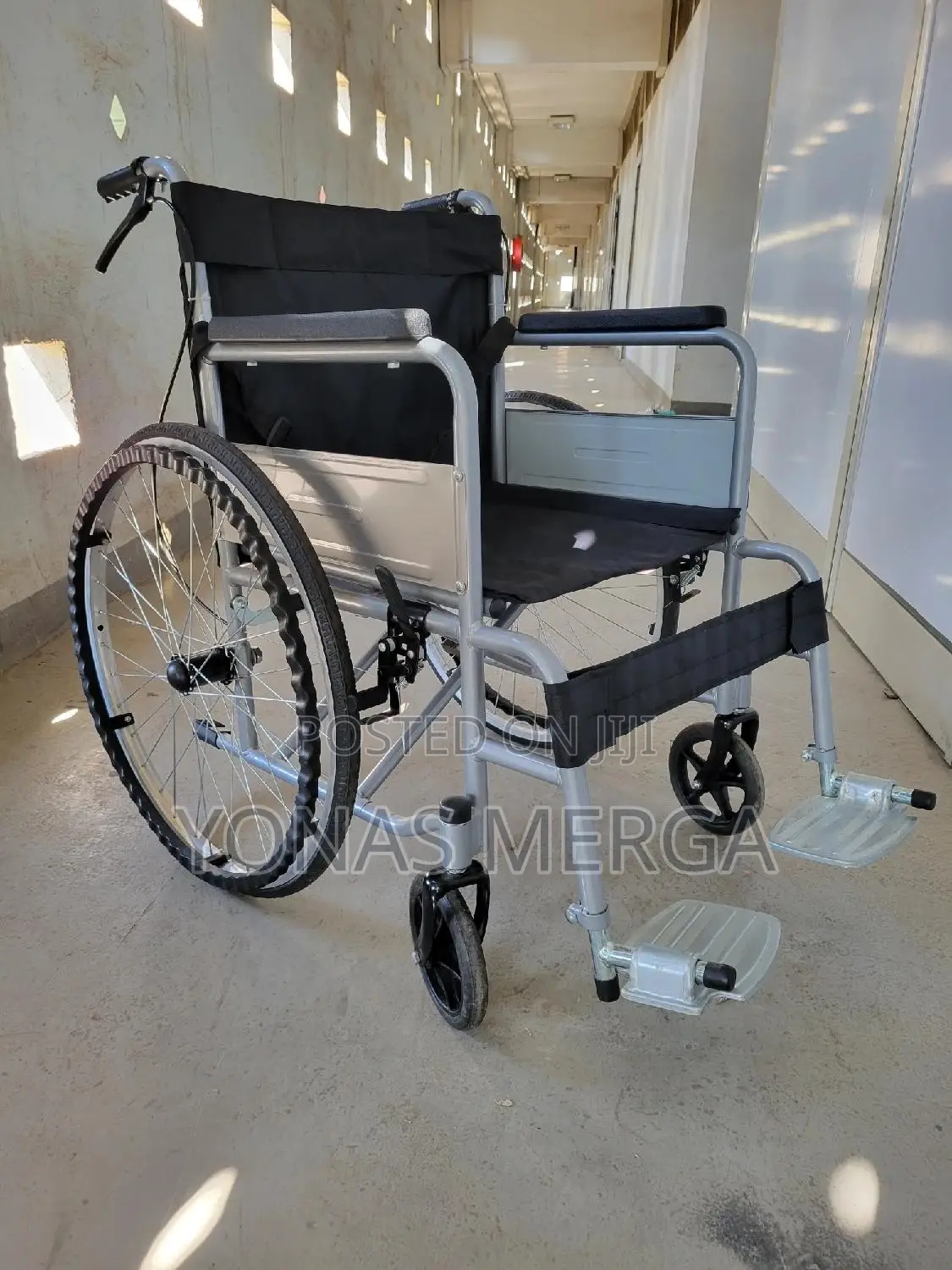 ዊልቼር您wheelchair 客patient Outdoor Indoor Use Aluminium Frame