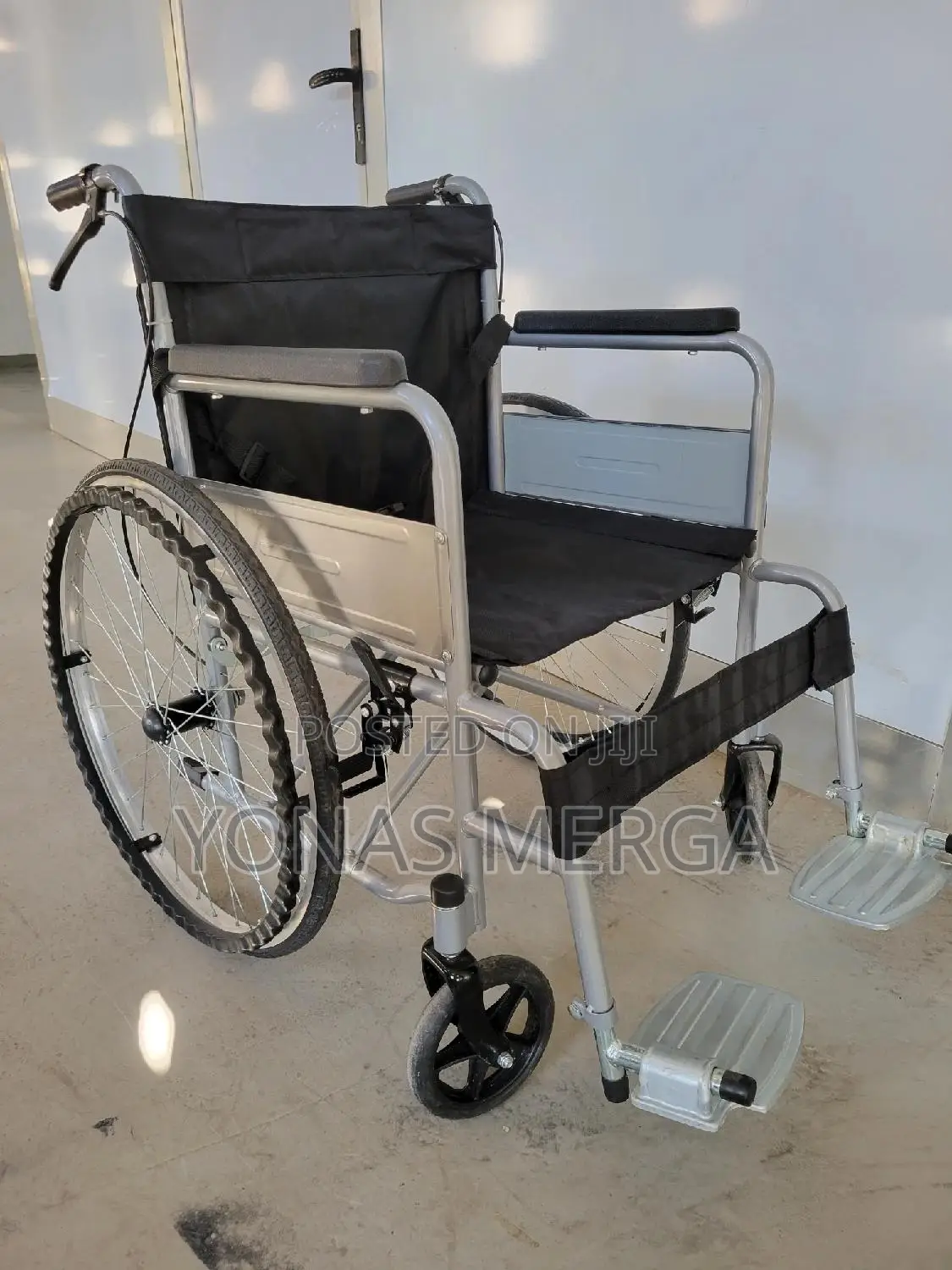 Adult Lightweight Wheelchair缺elderly Disabled,Comfort Travel