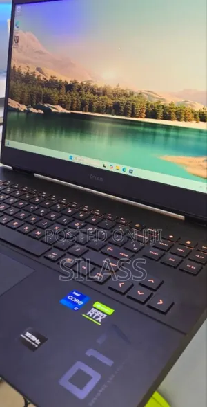 New Laptop HP Omen 17 16GB Intel Core I7 SSD 1T