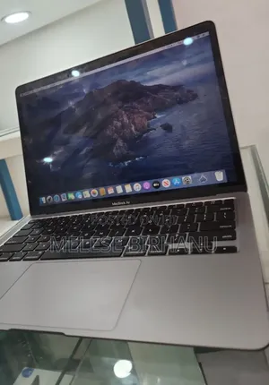 New Laptop Apple MacBook Air 2020 16GB Intel Core I7 SSD 512GB