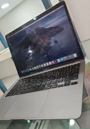 New Laptop Apple MacBook Air 2020 16GB Intel Core I7 SSD 512GB