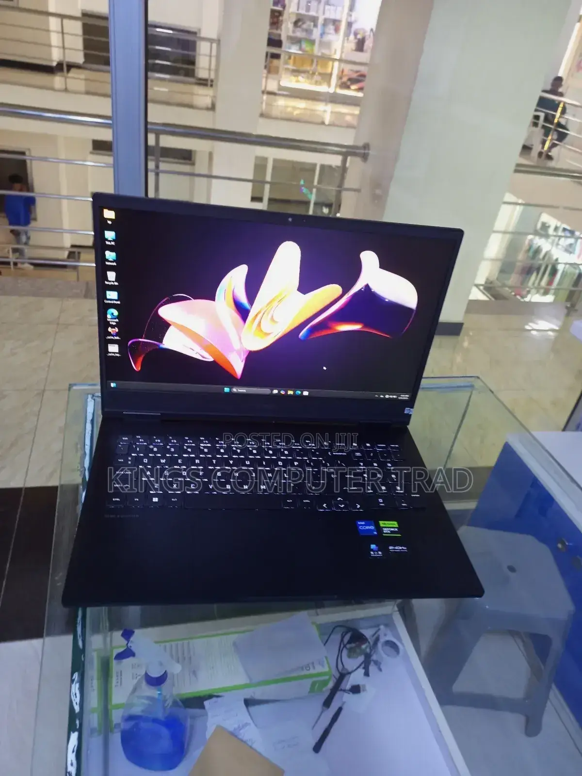 New Laptop HP Omen 16 16GB Intel Core I9 SSD 1T