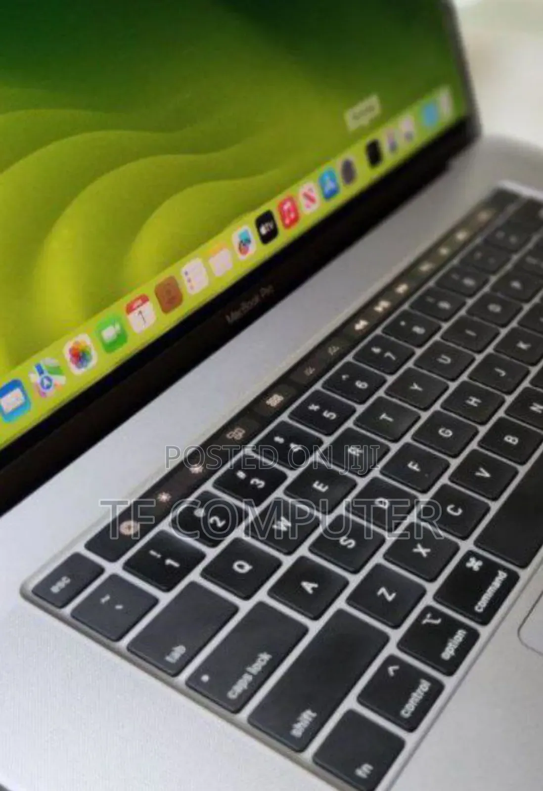 New Laptop Apple MacBook Pro 2019 16GB Intel Core I7 SSD 512GB