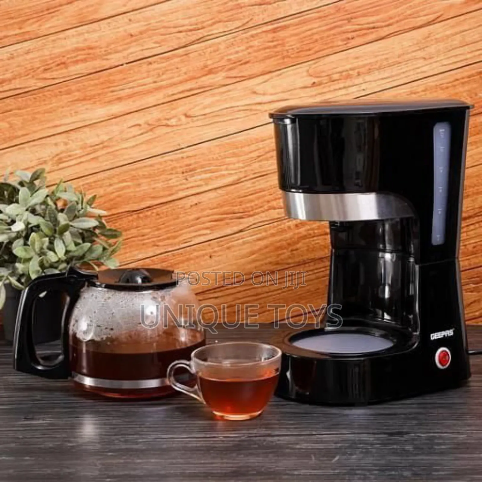 Geepas Coffee Machine, 1.5L, 1000W, Original % 