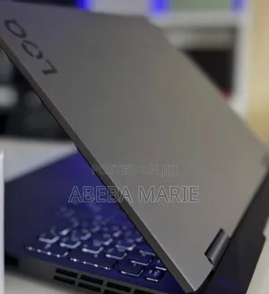 New Laptop Lenovo LOQ 15IRH8 16GB AMD Ryzen 5 SSD 512GB