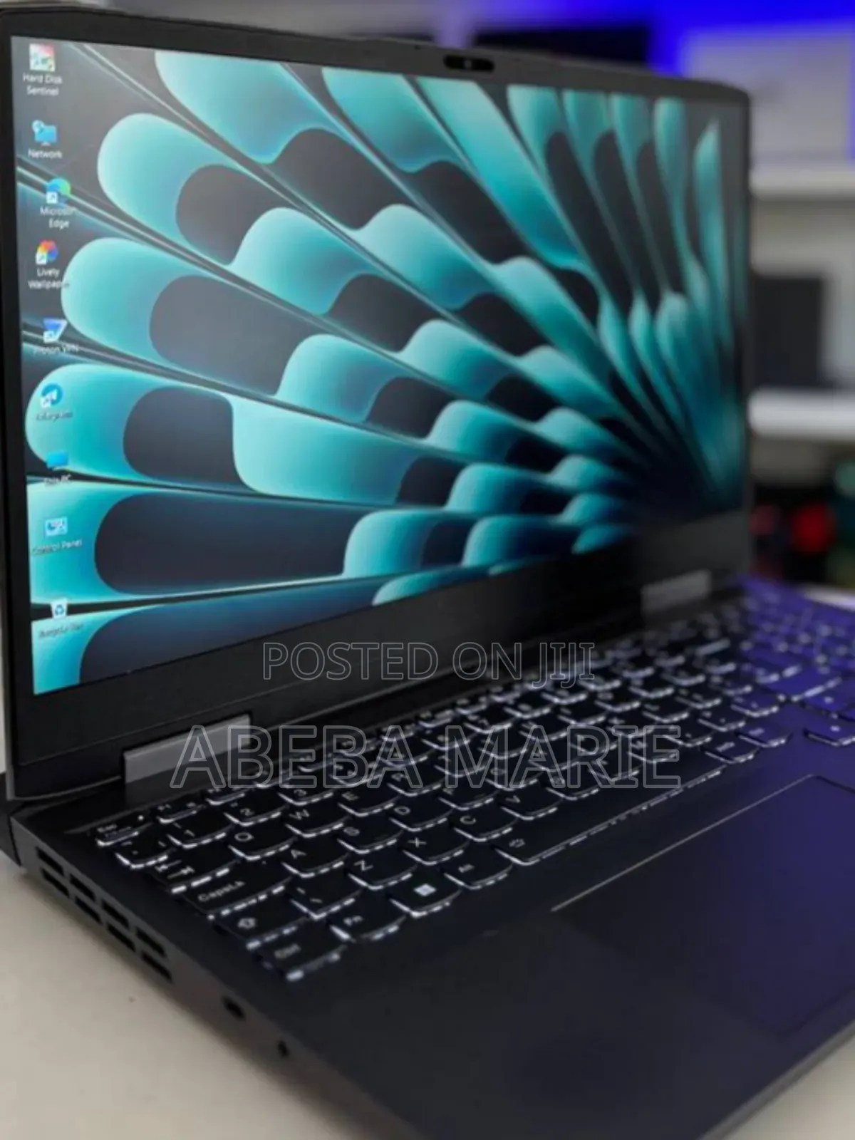 New Laptop Lenovo LOQ 15IRH8 16GB AMD Ryzen 5 SSD 512GB