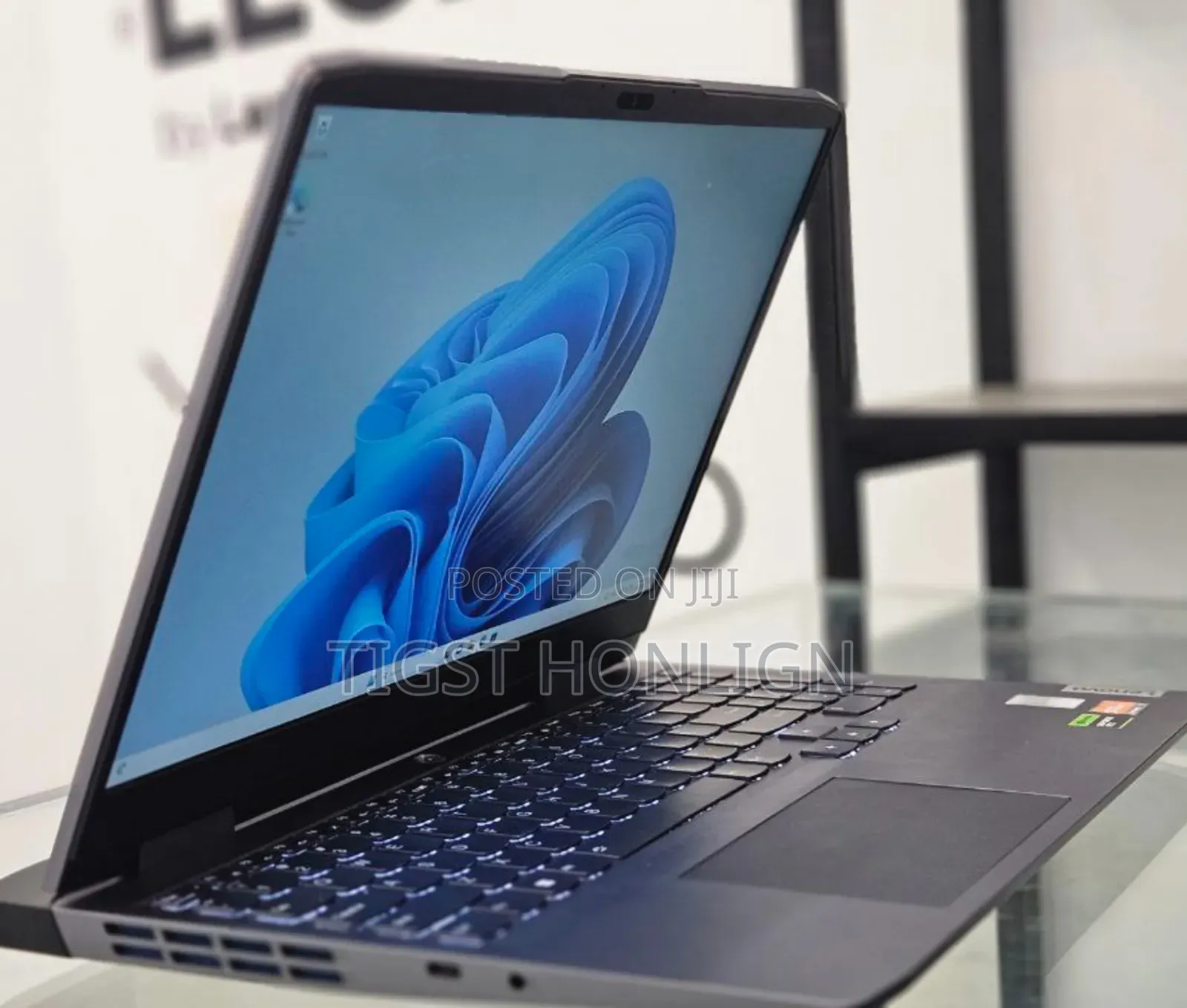 New Laptop Lenovo Legion 5 16GB AMD Ryzen 7 SSD 512GB