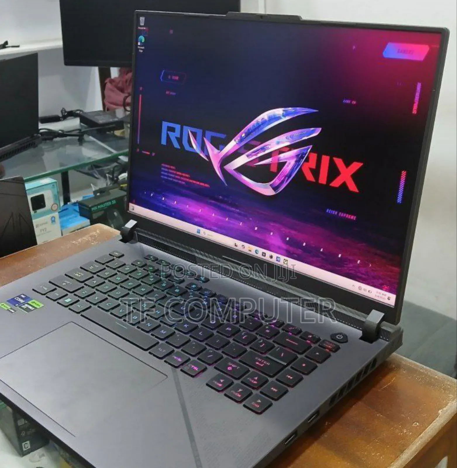 New Laptop Asus ROG Strix G15 32GB Intel Core I9 SSD 1T