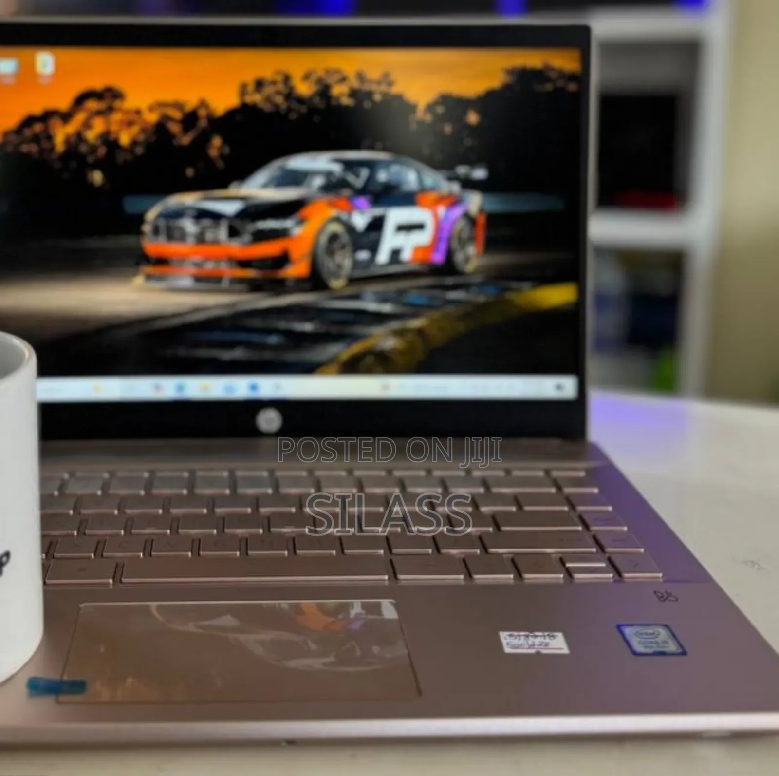 New Laptop HP Pavilion 15 8GB Intel Core I5 SSD 500GB