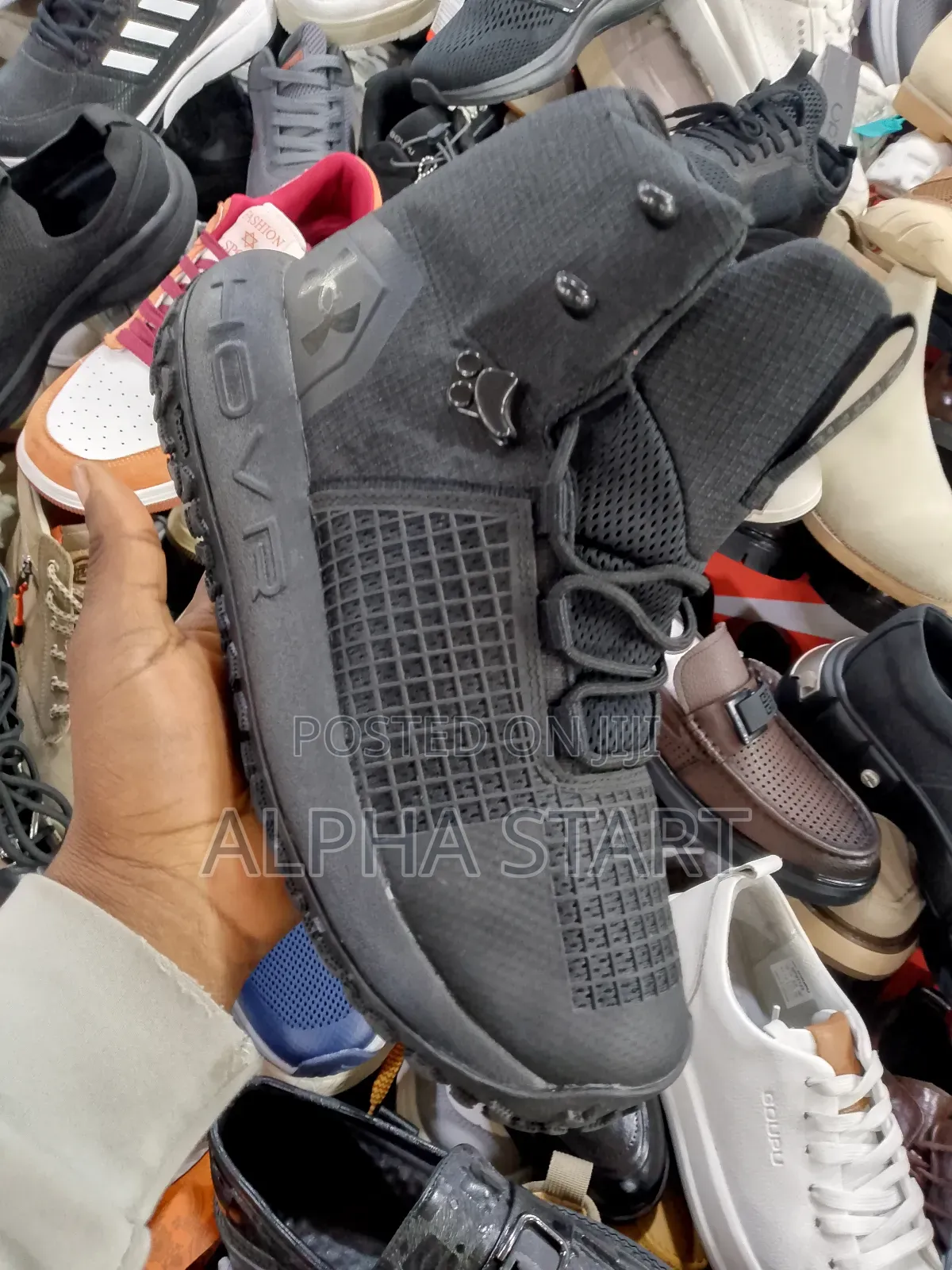 Under Armour 2 Color High Quality Boots for You
