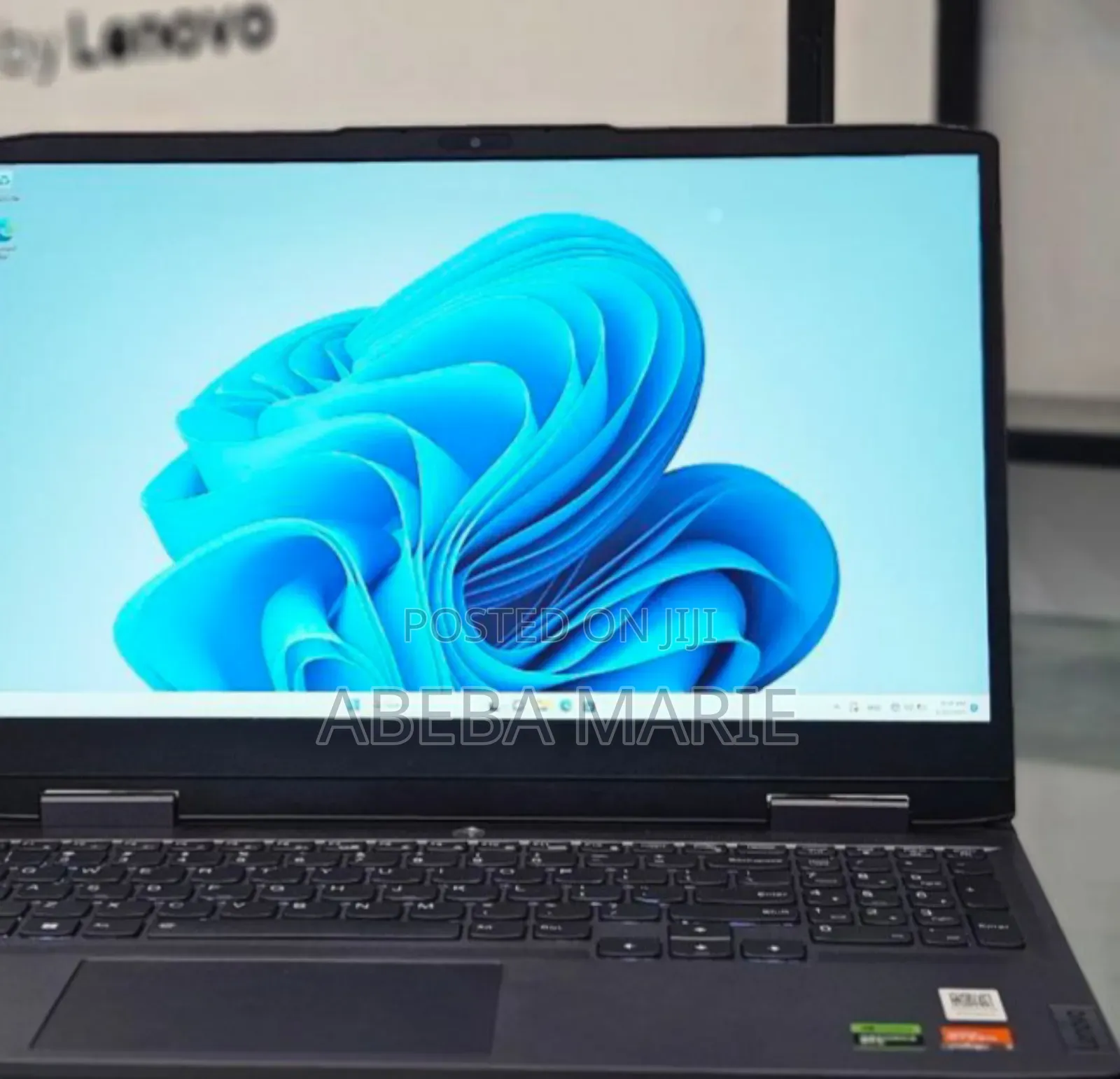 New Laptop Lenovo LOQ 15IRH8 16GB AMD Ryzen 7 SSD 512GB