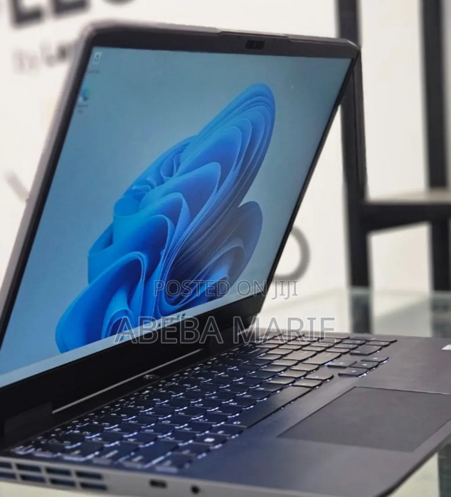 New Laptop Lenovo LOQ 15IRH8 16GB AMD Ryzen 7 SSD 512GB