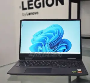 New Laptop Lenovo LOQ 15IRH8 16GB AMD Ryzen 7 SSD 512GB