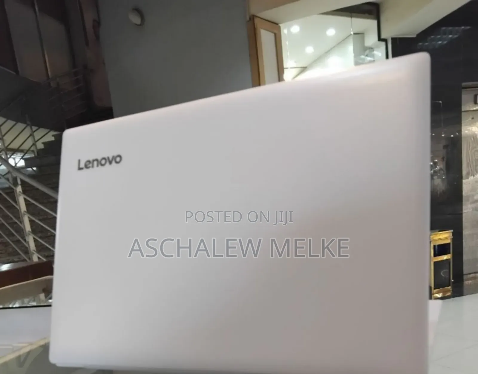 New Laptop Lenovo IdeaPad 330 8GB Intel Core I5 SSD 1T
