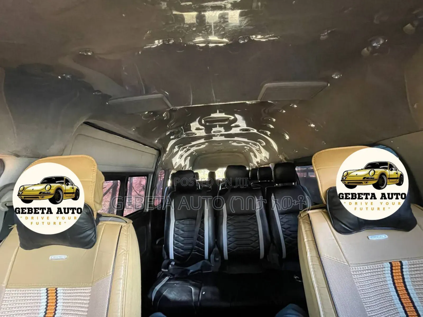 Toyota HiAce 2014 White