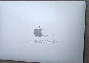 New Laptop Apple MacBook Pro 2019 8GB Intel Core I5 SSD 128GB