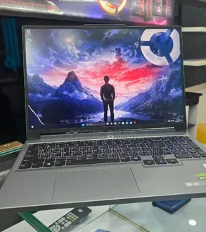 New Laptop Lenovo Legion 5 16GB Intel Core I7 SSD 1T