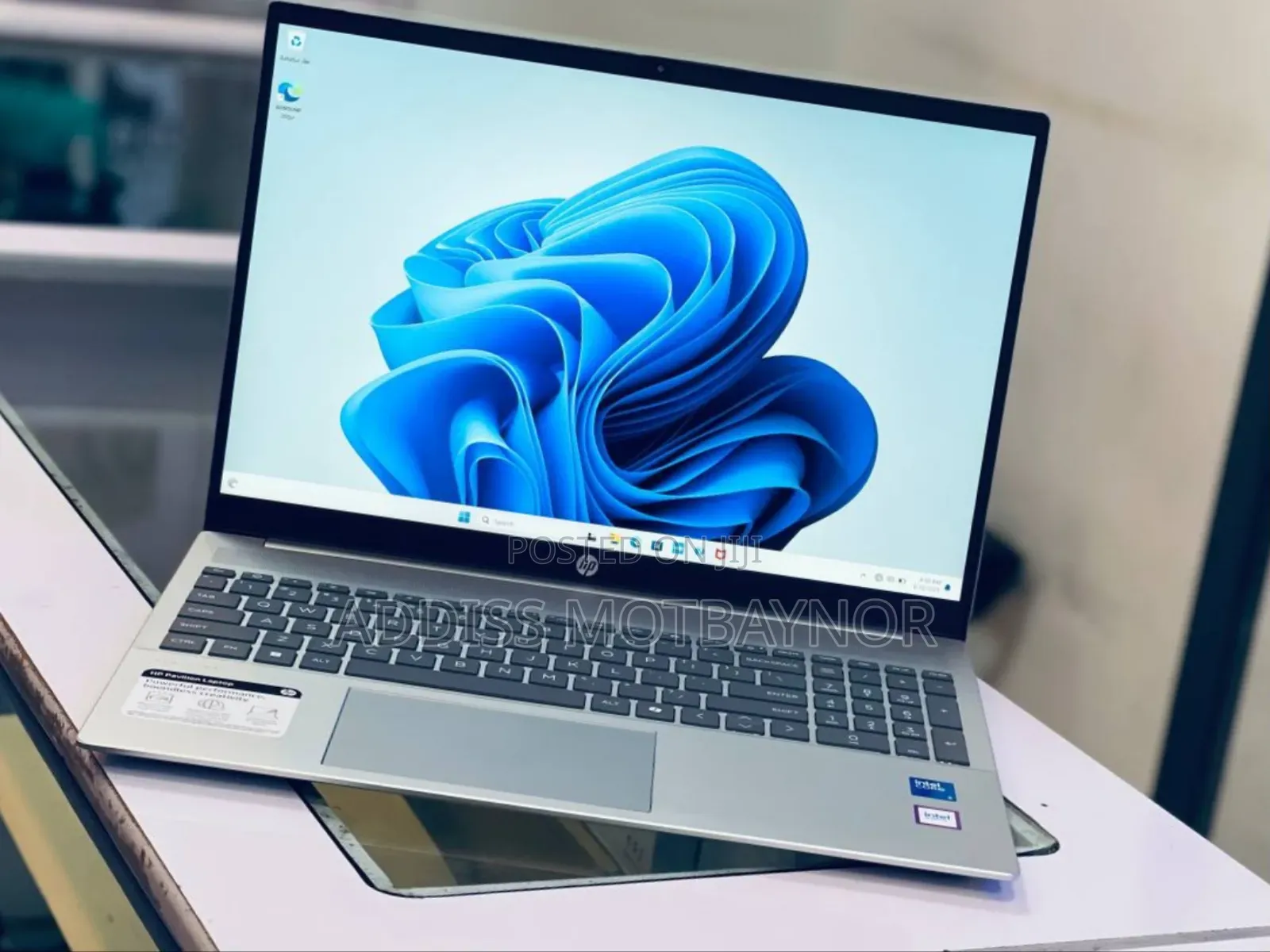 New Laptop HP Pavilion 15 16GB Intel Core I5 SSD 1T