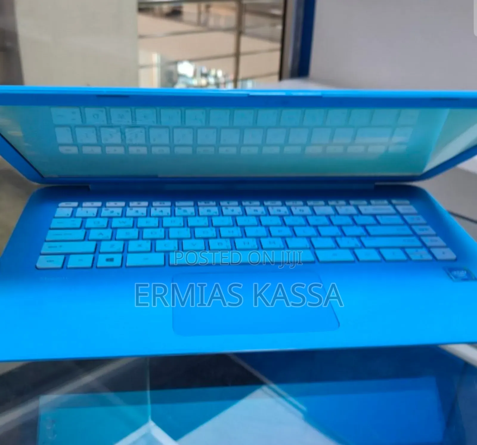 New Laptop HP Stream Notebook 2GB Intel Celeron SSD 32GB