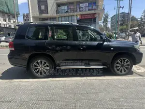 Toyota Land Cruiser 2009 Black