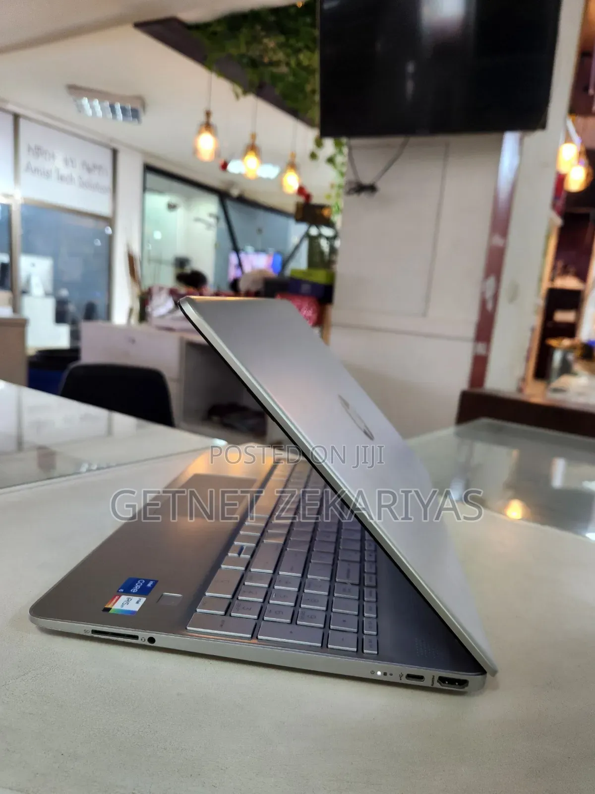 New Laptop HP Stream Notebook 8GB Intel Core I5 SSD 512GB