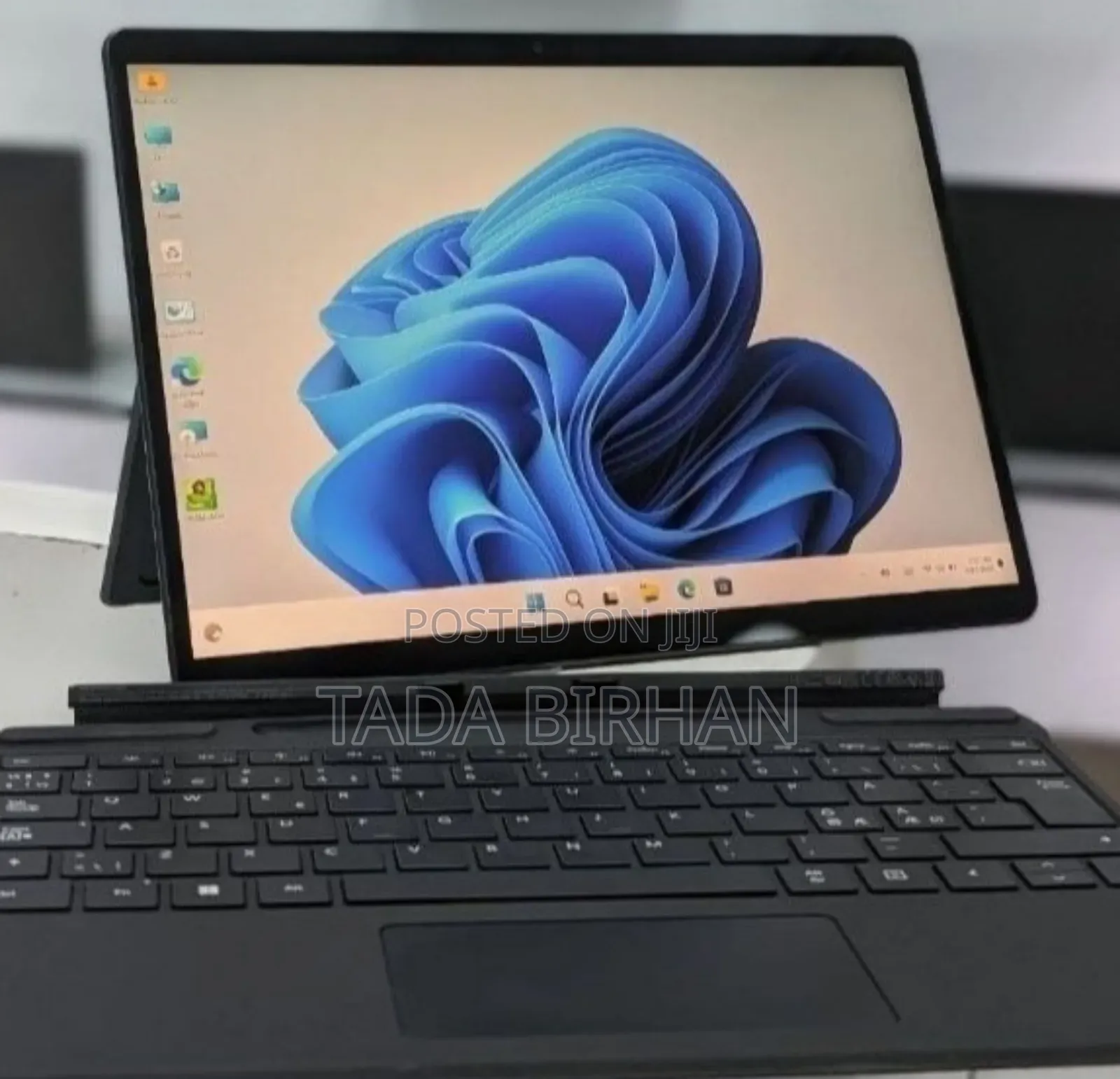 New Laptop Microsoft Surface 8GB Intel Core I5 SSD 512GB