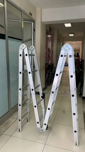 Photo - 123aluminum Ladder ( High Quality )