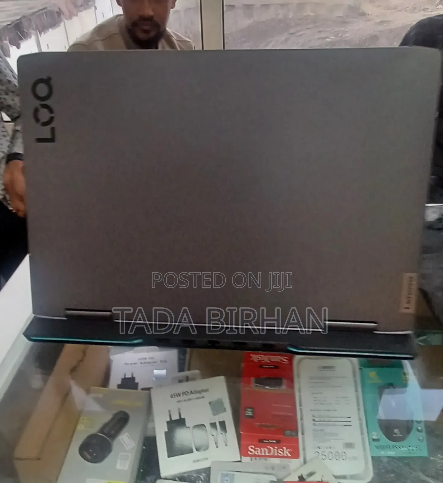 New Laptop Lenovo LOQ 15IRH8 18GB Intel Core I5 SSD 512GB