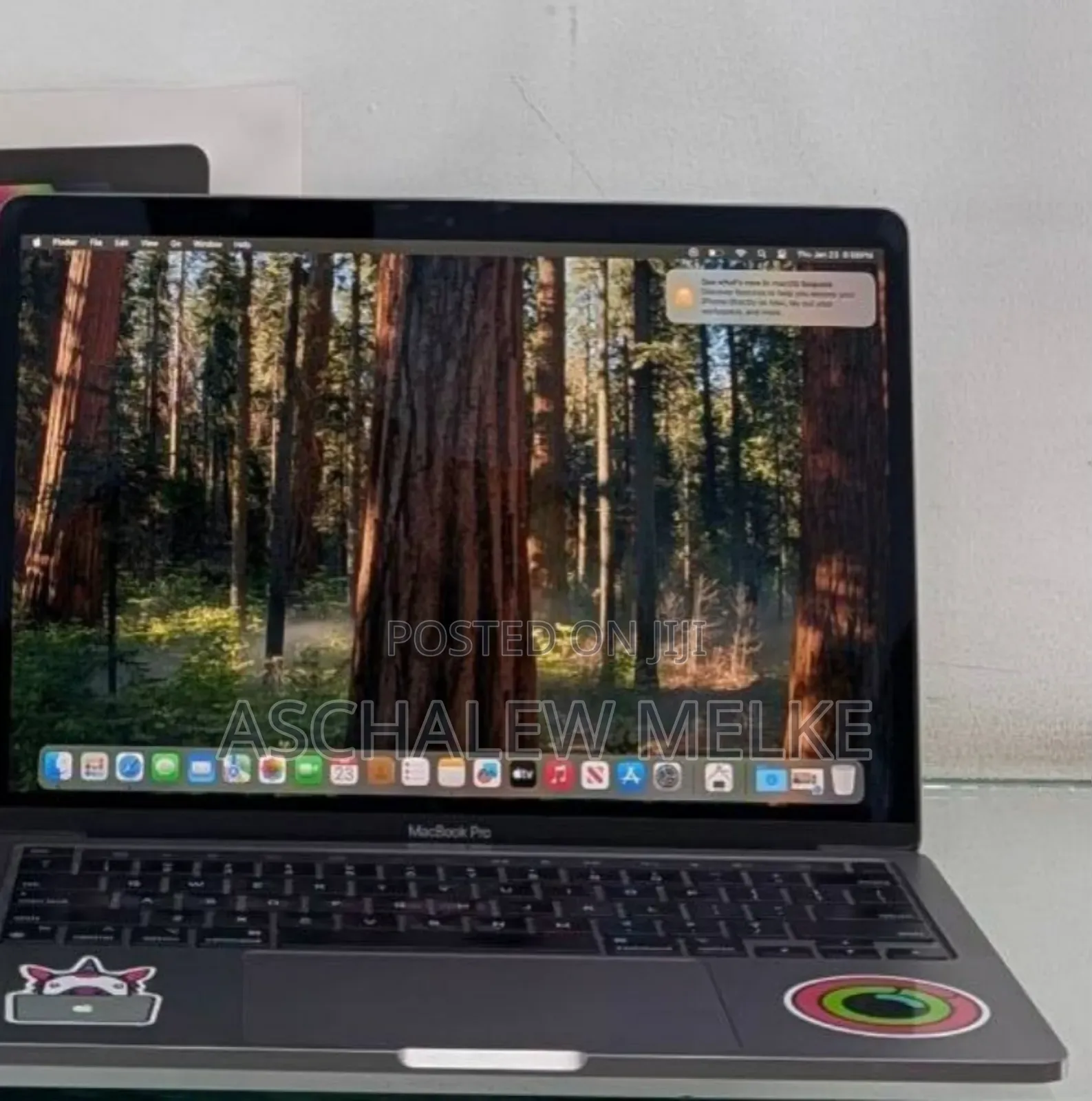 New Laptop Apple MacBook Pro 2020 M1 8GB Apple M1 SSD 512GB