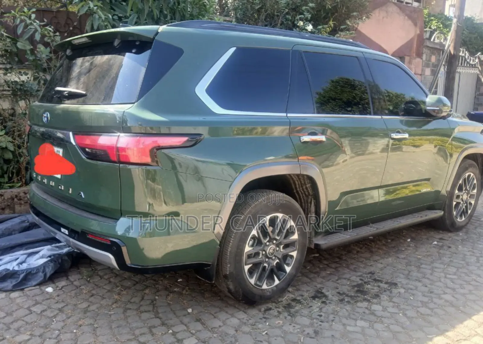 Toyota Sequoia 2024 Gray