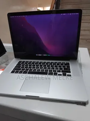 Laptop Apple MacBook Pro 2015 16GB Intel Core I7 SSD 512GB
