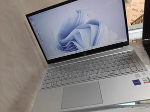 New Laptop HP Pavilion 15 16GB Intel Core I7 SSD 256GB