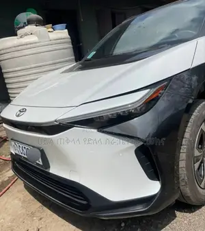 Photo - New Toyota bZ4X 2023 White