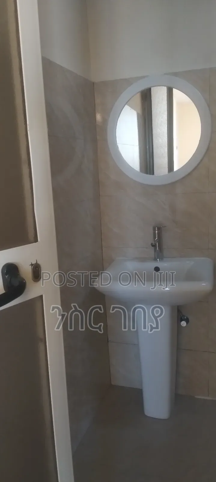 Furnished 2bdrm Condo in Ayat Mekedonia, Yeka for rent