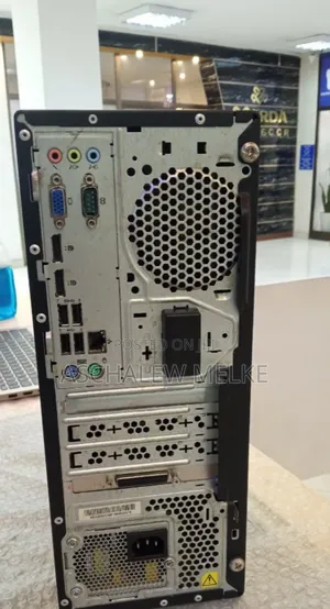 Photo - New Lenovo ThinkCentre 22 16GB Intel Core I7 HDD+SSD 500GB