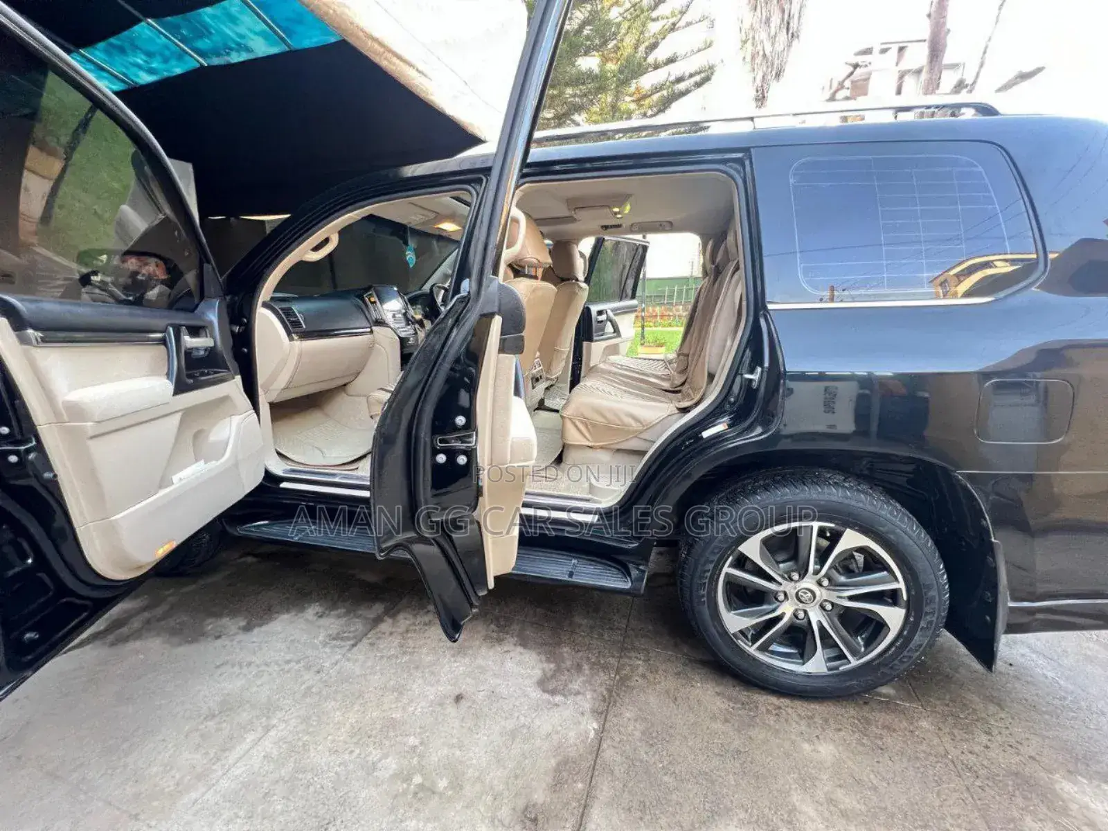 Toyota Land Cruiser 4.5 V8 VXR 2019 Black
