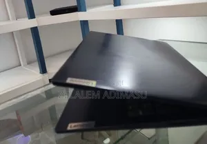 New Laptop Lenovo Ideapad 3 8GB AMD Ryzen 5 SSD 512GB