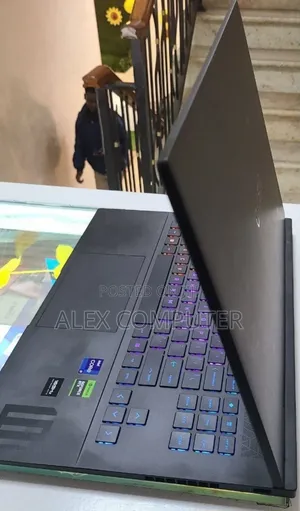 New Laptop HP Omen 16 16GB Intel Core I9 SSD 1T